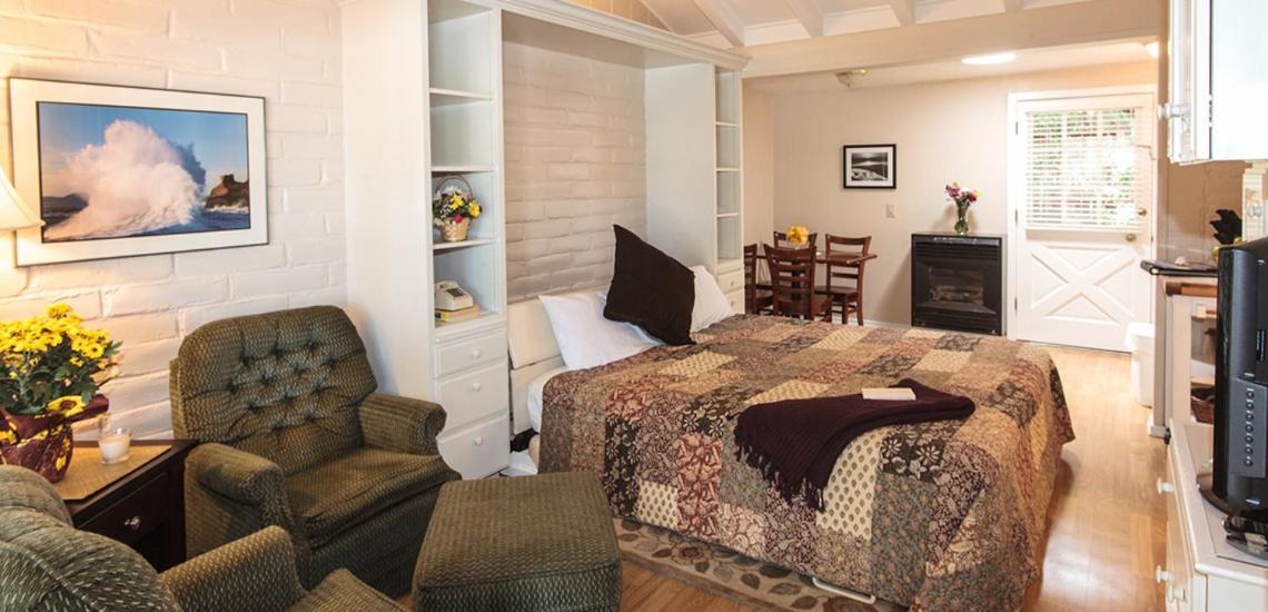 Pine Acres Lodge Pacific Grove Exterior foto